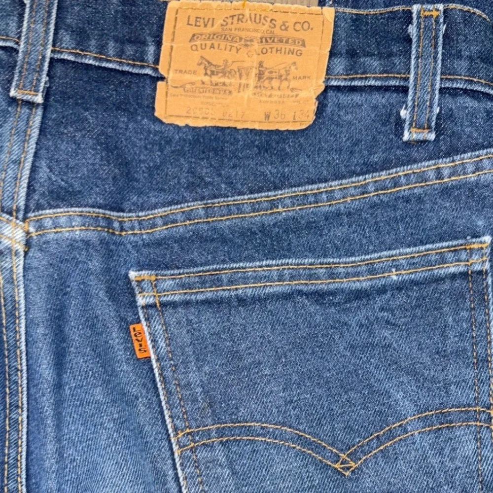 Vintage 1980's Levi's 20505-0217 Jeans Mens 36x34 Blue Straight Leg Made in USA